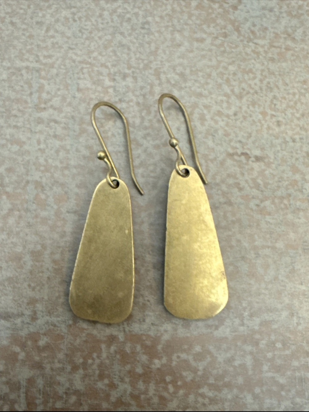 Gold colored metal Drop Teardrop Earrings - Unbranded Women's Jewelry